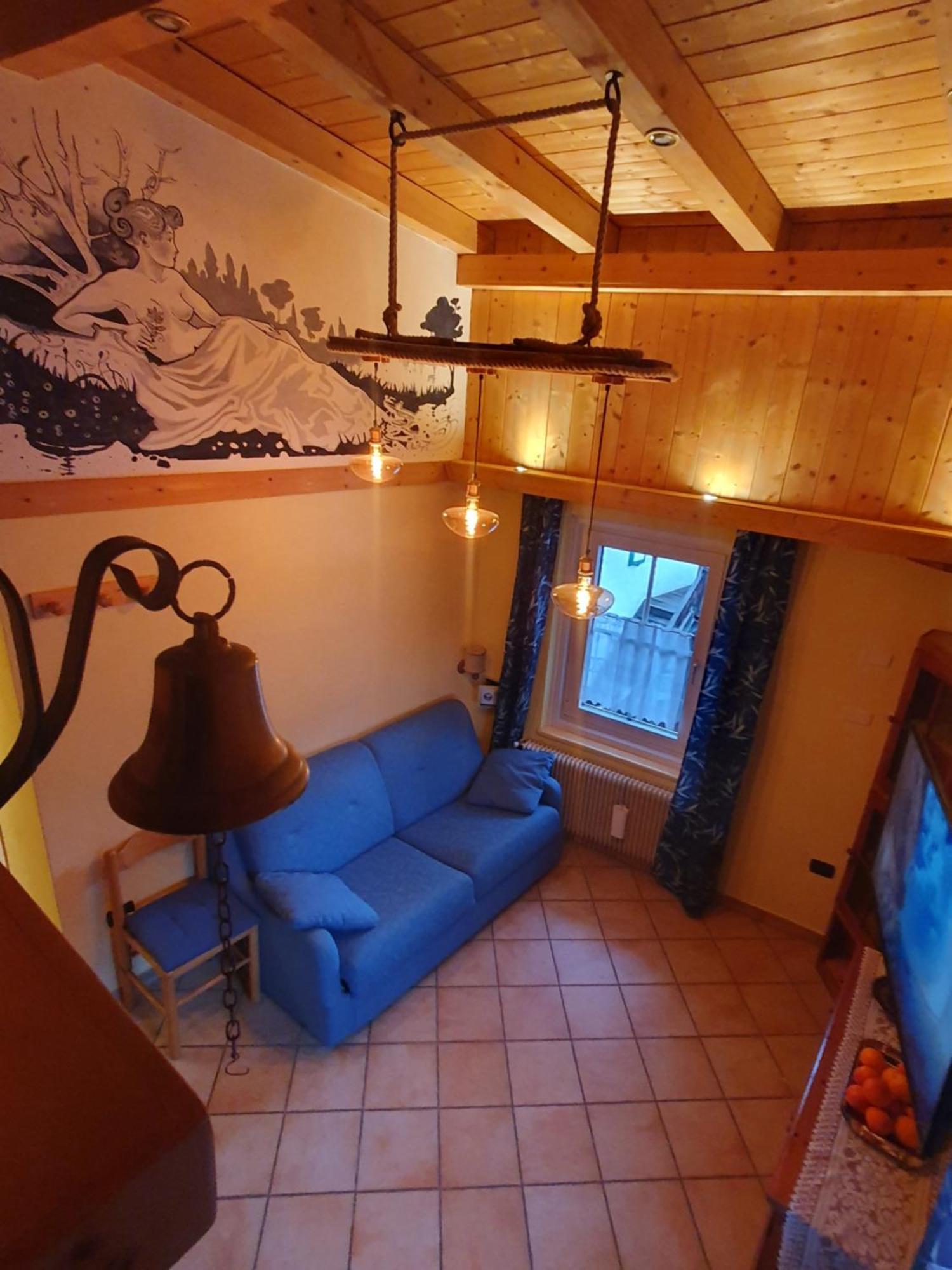 Casa Claudio-Appartamenti In Centro Campitello di Fassa Eksteriør bilde