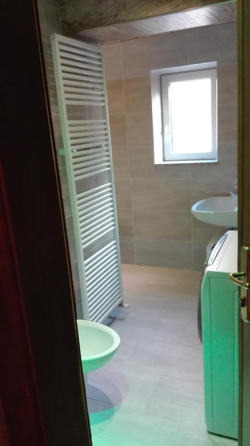 Casa Claudio-Appartamenti In Centro Campitello di Fassa Eksteriør bilde